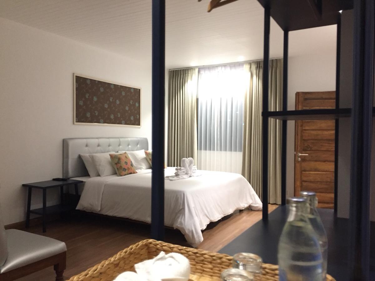 Phetcharat Grand Hotel Maesot Mae Sot Buitenkant foto